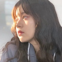 真人伤感头像 | 我们还年轻，相信了这物是人非的爱情 (8)