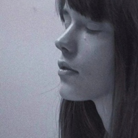 真人伤感头像 | 我们还年轻，相信了这物是人非的爱情 (10)