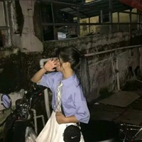 闺蜜头像女生背影或者侧面 侧面背影的闺蜜头像 (7)