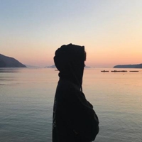 很深沉很伤感的男生背影头像 (2)