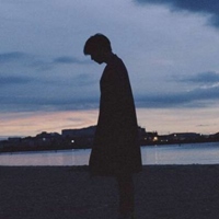 很深沉很伤感的男生背影头像 (3)