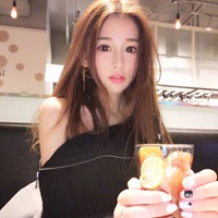 生活漂亮的精致白富美女人头像//有没有你喜欢的？ (1)