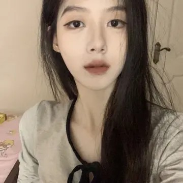 高清精致漂亮的清秀女头红脸图片