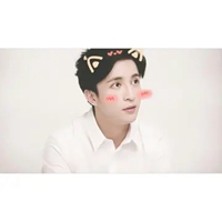 上下两边空白的头像 上下白边的头像图片 (10)