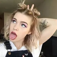 双丸子头欧美女生头像 (5)