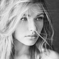 欧美伤感头像女生黑白 黑白欧美美女伤感的头像 (16)