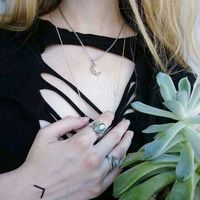 欧美微信头像女背景点击鼠标右键下载