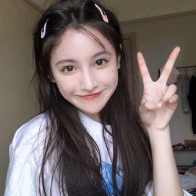 高清好看的网络优质美女图片微信头像女生性感