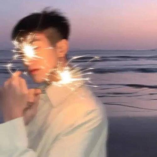 有没有适合男生用的微信头像