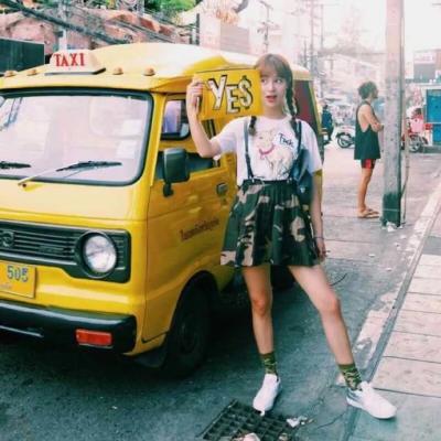 萌萌哒的女生闺蜜微信头像 以公主的乖萌掌握世界