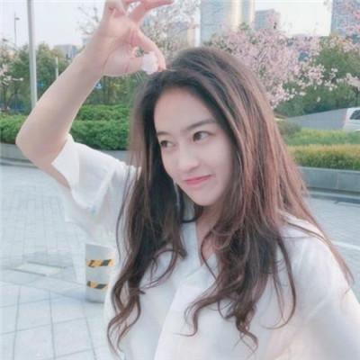 微信最吉利的好看头像女正能量