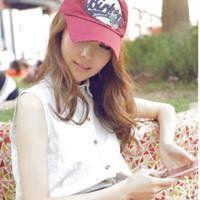 头像女生帽子酷酷的