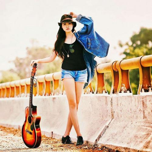 像我这么好的女孩子,以后不知道会便宜谁.