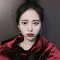 微信头像女生红唇高冷 红唇显高冷妩媚诱惑【点击鼠标右键下载】