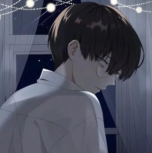 高冷霸气的男生微信头像,冷酷高傲 拽气十足,我就想一直抱在你的怀里!