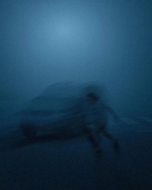 有没有好看的真人男生微信头像?