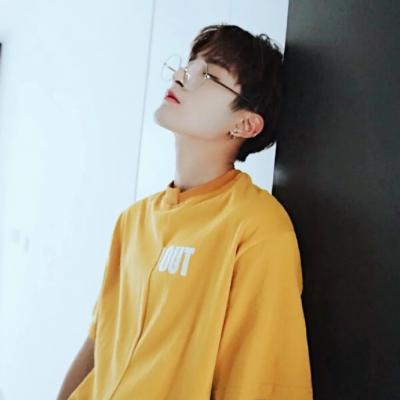 2018最火爆微信男生头像阳光帅气嘴巴怂想爱却言不由衷