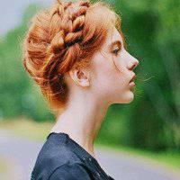 头像女生简单气质卡通图片【点击鼠标右键下载】