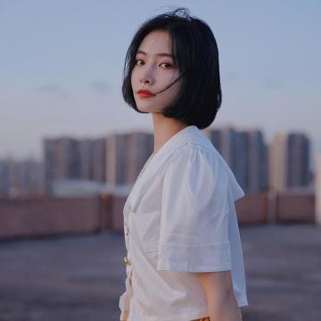 2020最火女生头像微信治愈可爱