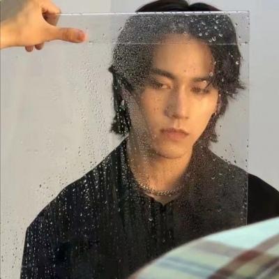 男生酷帅微信头像