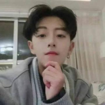 2019帅气清新有个性的微信帅哥头像 期待是所有心痛的根源