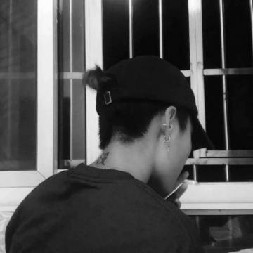 男人最招财的微信头像2019动漫帅气阳光潮流男生动漫头像大全