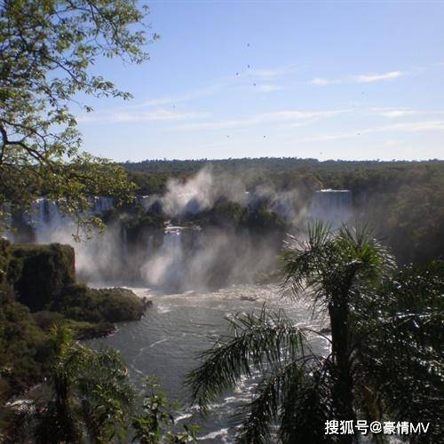 瀑布风景微信头像巴西伊瓜苏大瀑布自然风景图片