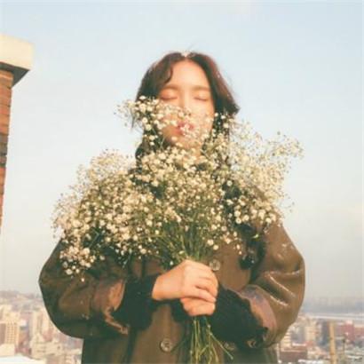 微信头像女生清新自然,虽然漂亮好看但是看久也会腻