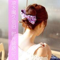 阳光明媚却温暖不了我的心_半是忧伤半是绝望的背影女生带字头像