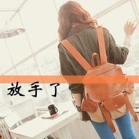 阳光明媚却温暖不了我的心_半是忧伤半是绝望的背影女生带字头像