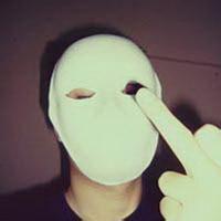 二次元男生带字头像冷酷伤感点击鼠标右键下载