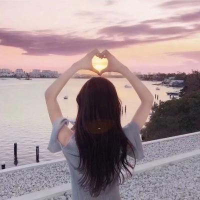 2019唯美伤感女生背影微信头像分享最新唯美伤感女生背影微信头像大全