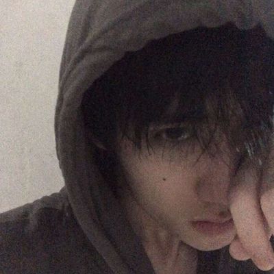 男生微信头像丧伤感真人图片