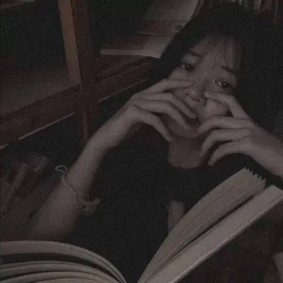 丧系伤感风微信头像!