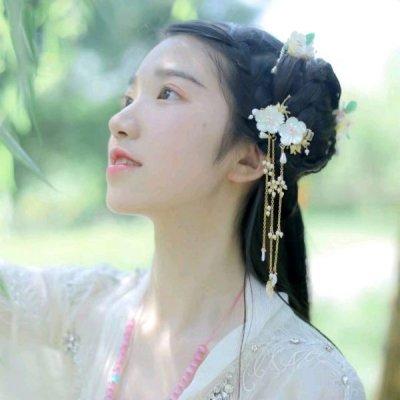 唯美小清新风格微信古风女生头像精选 2018最新微信古风头像女伤感