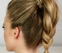 头像女生简单气质齐刘海马尾【点击鼠标右键下载】