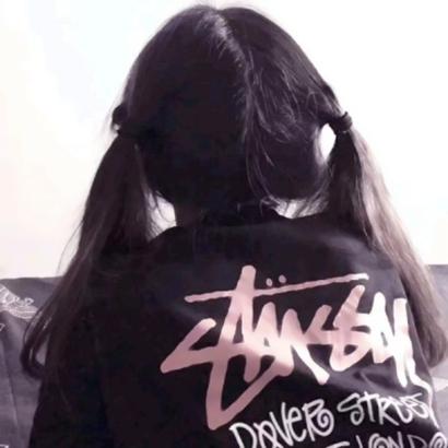 时尚照片女生头像气质高清漂亮的气质时尚女生微信头像图片