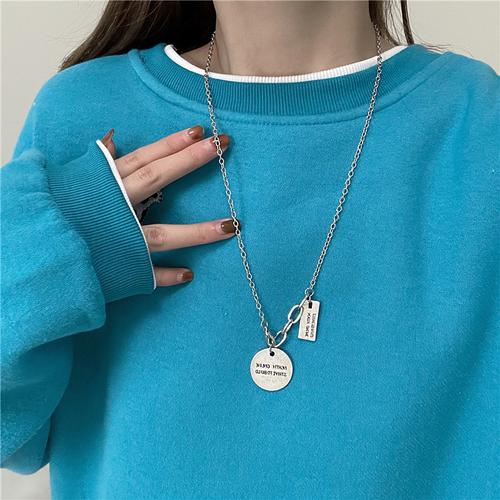 双层叠戴小熊项链2021年新款圆形人头像吊坠锁骨链气质长款毛衣链