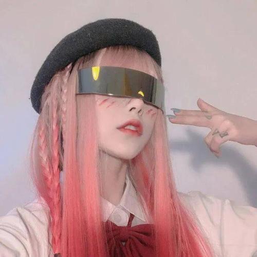 个性范酷酷微信头像