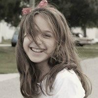 欧美萝莉长发侧脸头像