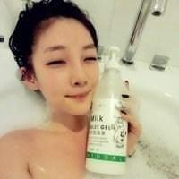 小清新女生侧脸头像【点击鼠标右键下载】