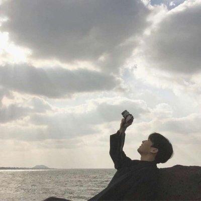 清新男生侧脸图片头像