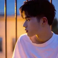 高中男生头像图片帅气高清 (18)