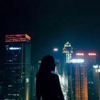 qq头像夜景人物图片-好看夜景下的一个人qq头像 (12)