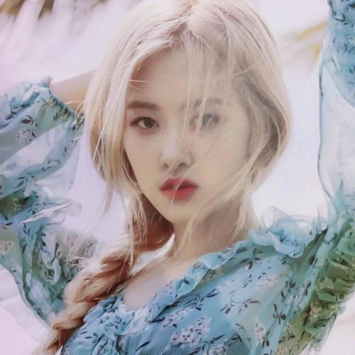 【微信头像】朴彩英(rosÉ)_手机搜狐网