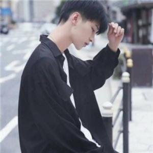 男生头像图片帅气阳光,卡通头像男生帅气阳光,男生动漫头像帅气阳光_