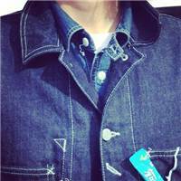 戴墨镜叼烟超拽帅哥图片_微信头像图片大全