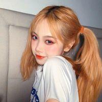 看月亮是件很浪漫帅气男生头像的事 要和喜欢的人看 – 头像图片