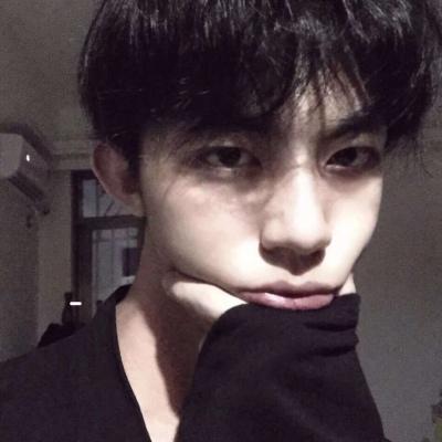 有品位的男人微信头像 礼貌拿图._男生头像_我要个性网