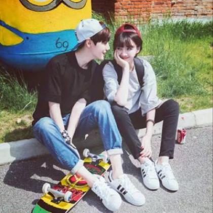 一对霸气超拽情侣个性头像微信头像,和你想得一样的叫幸福-情侣头像